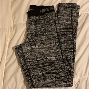 NIKE leggings!